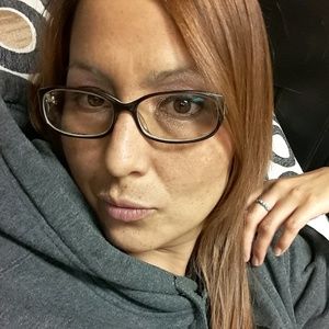 Meet your Posher, Danita